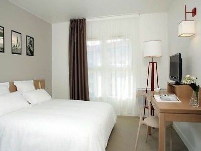 Comfort Suites Cannes Mandelieu Extérieur photo