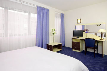 Comfort Suites Cannes Mandelieu Extérieur photo